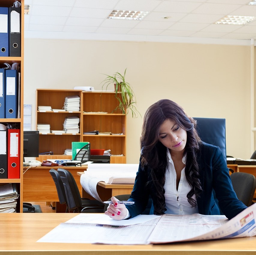 working-1219889_1280